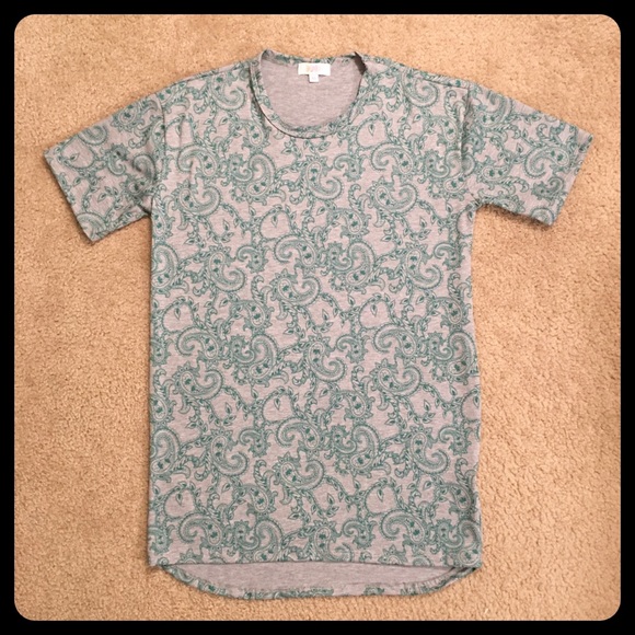LuLaRoe Patrick T XS Short Sleeve Green Paisley - Picture 1 of 8